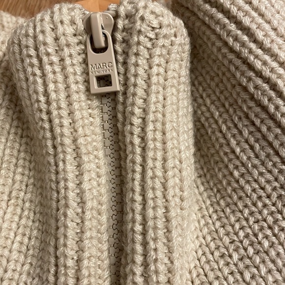 Puffer - Picture 3 of 6